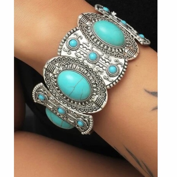 NEW! Boho vibe /Antique silver/ turquoise wide bracelet - Picture 1 of 3